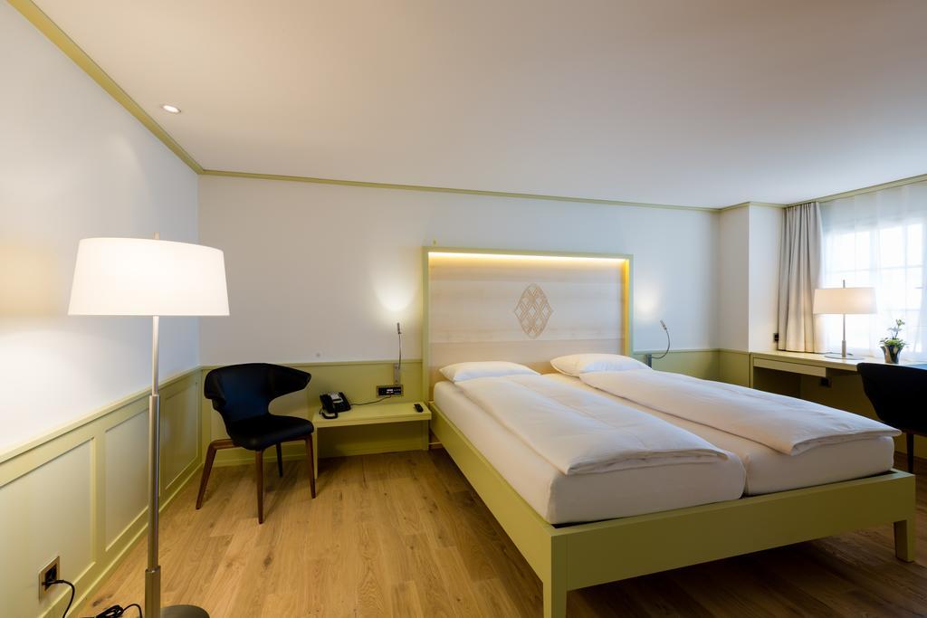 Hotel Krone 스파이처 외부 사진