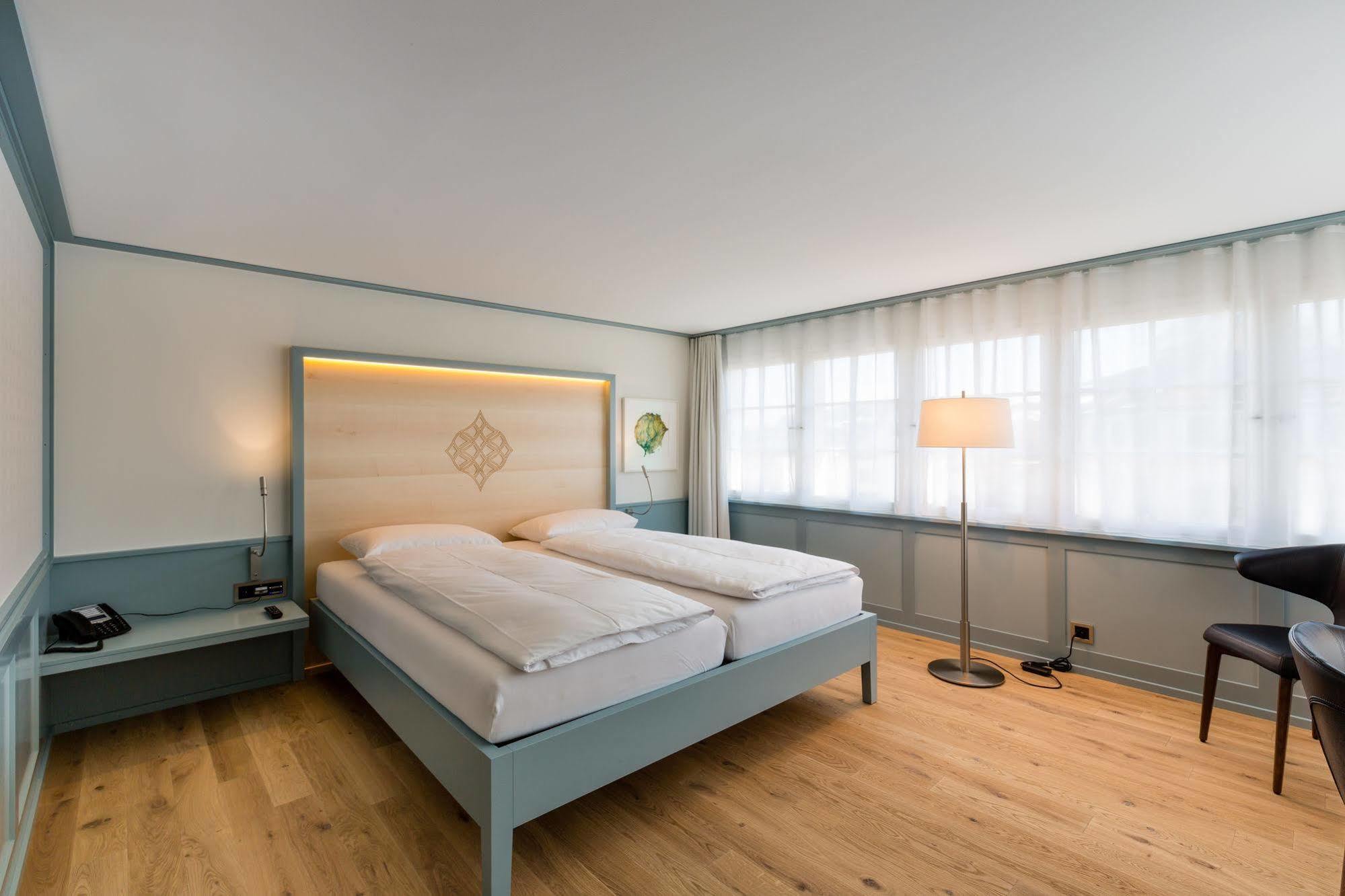 Hotel Krone 스파이처 외부 사진