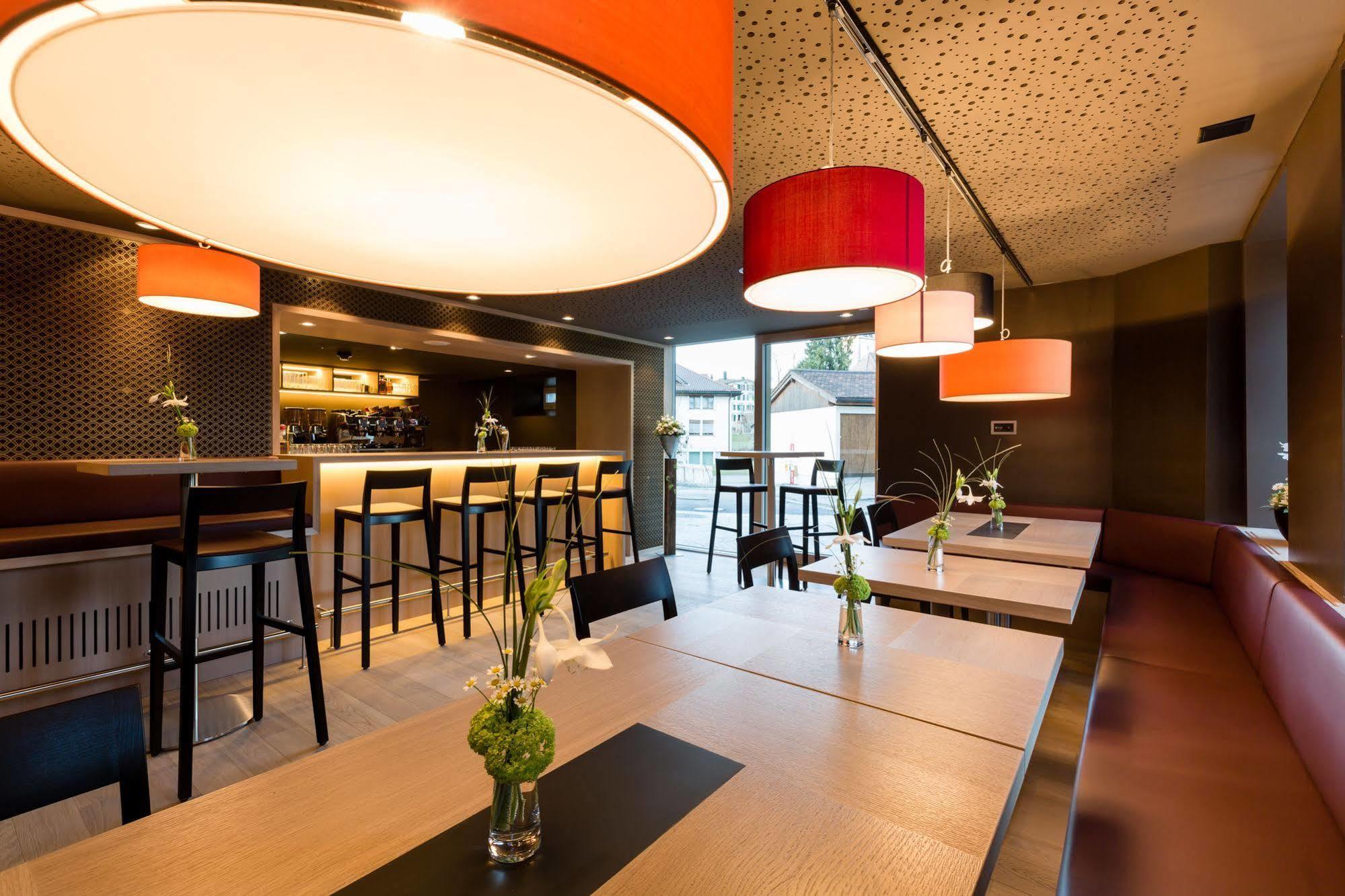 Hotel Krone 스파이처 외부 사진